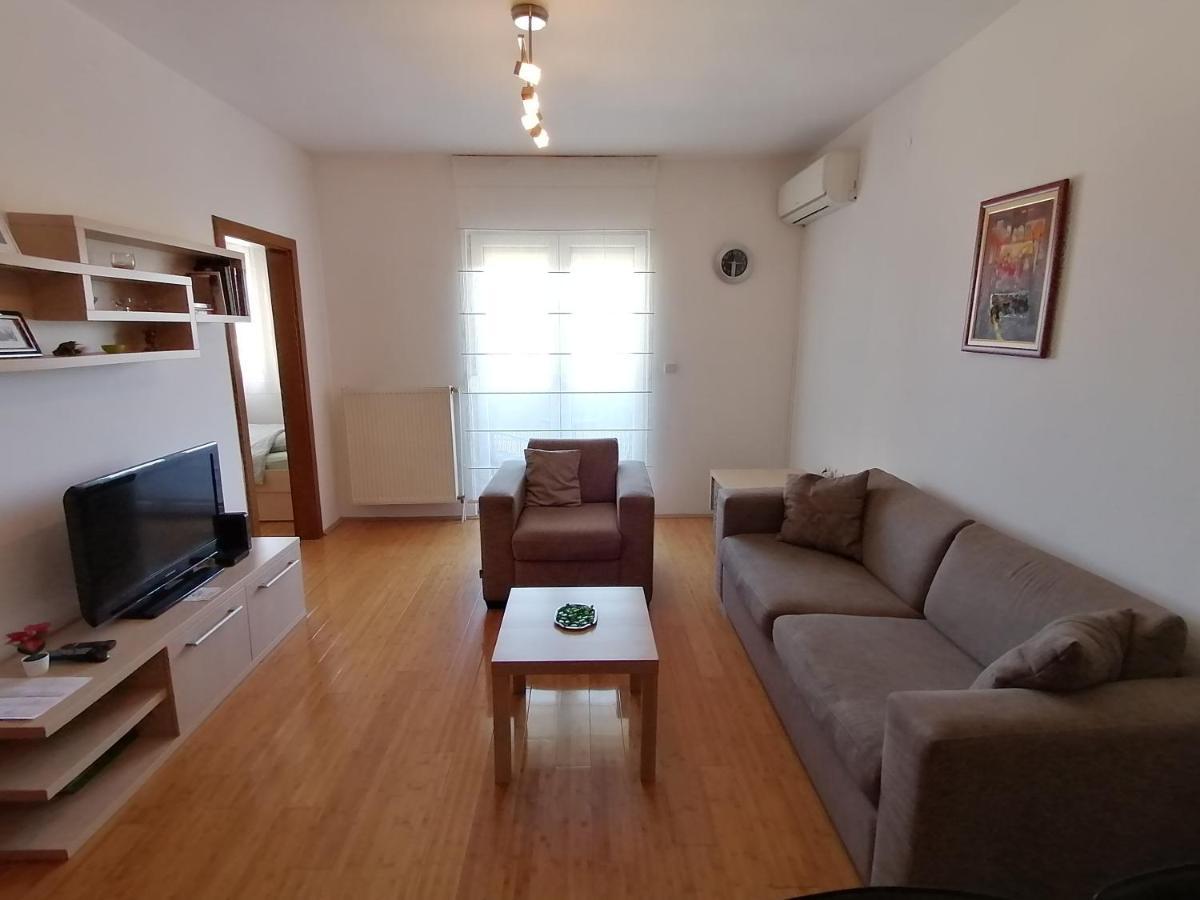 Apartman Breza Kruševac Dış mekan fotoğraf